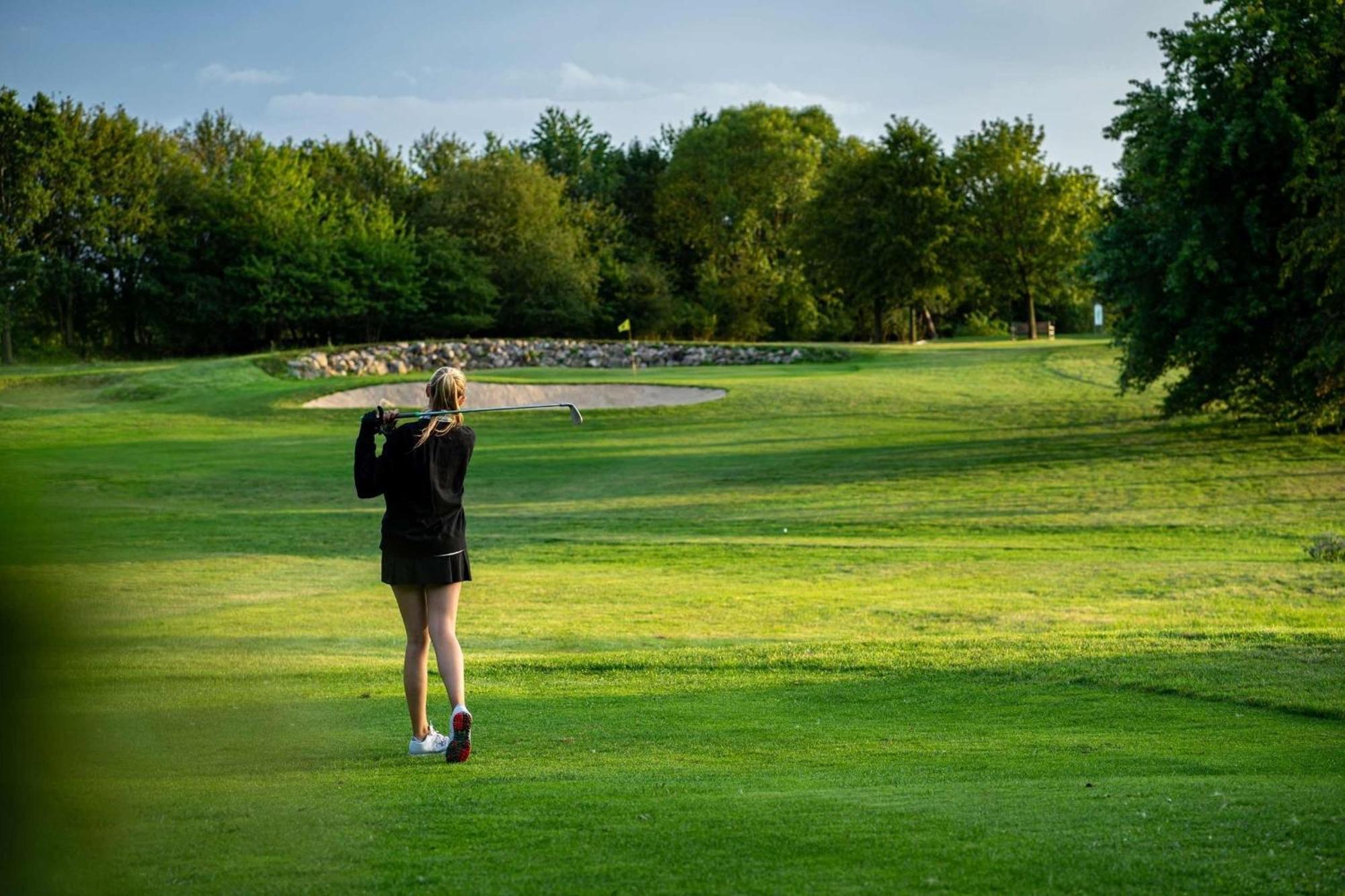 Golfplatz Ploener See Kleiner Ploener See Bosau Esterno foto