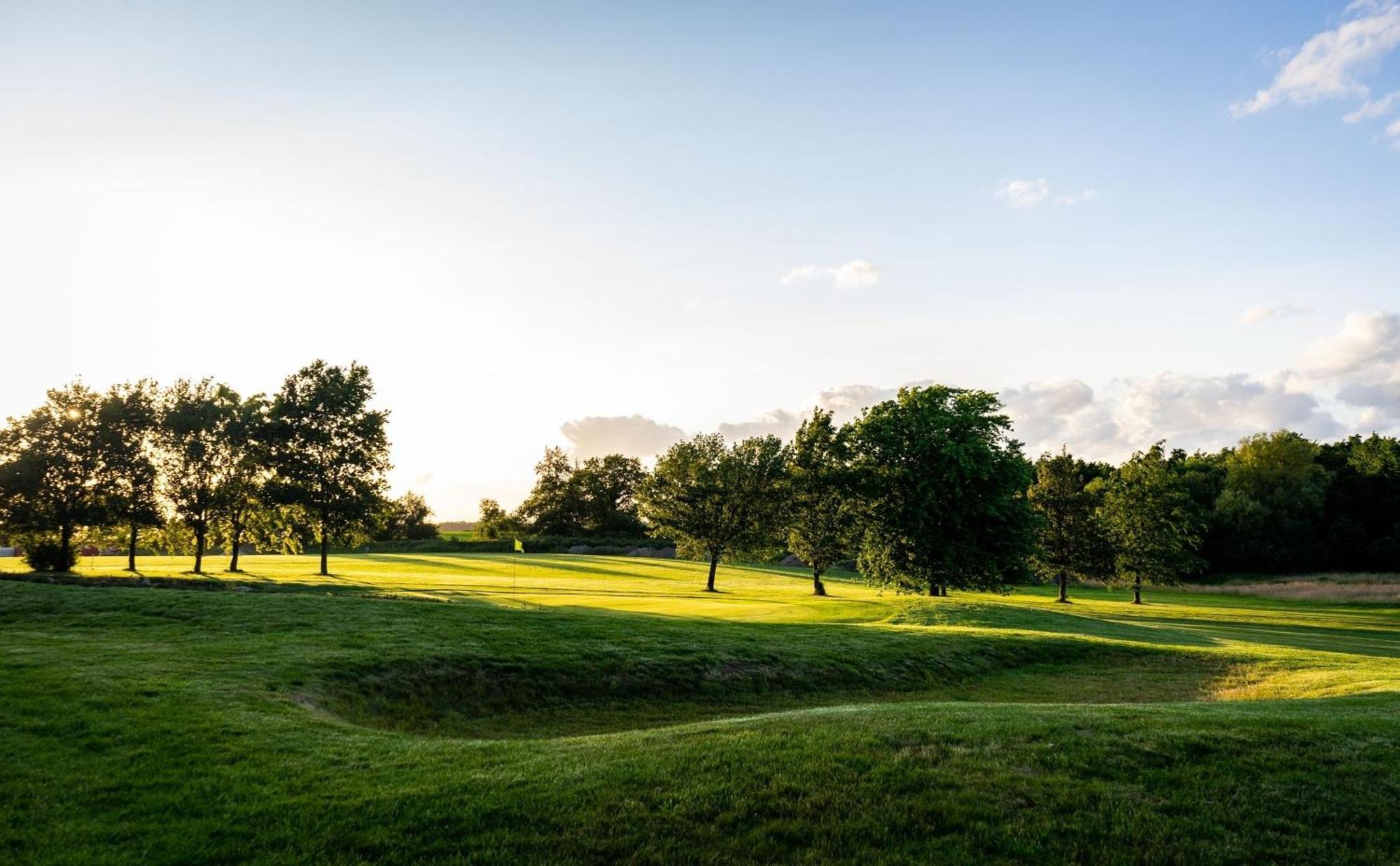 Golfplatz Ploener See Kleiner Ploener See Bosau Esterno foto